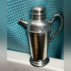 Vintage Viking Plate Canada Hammered Cocktail Shaker – 11” EP Copper